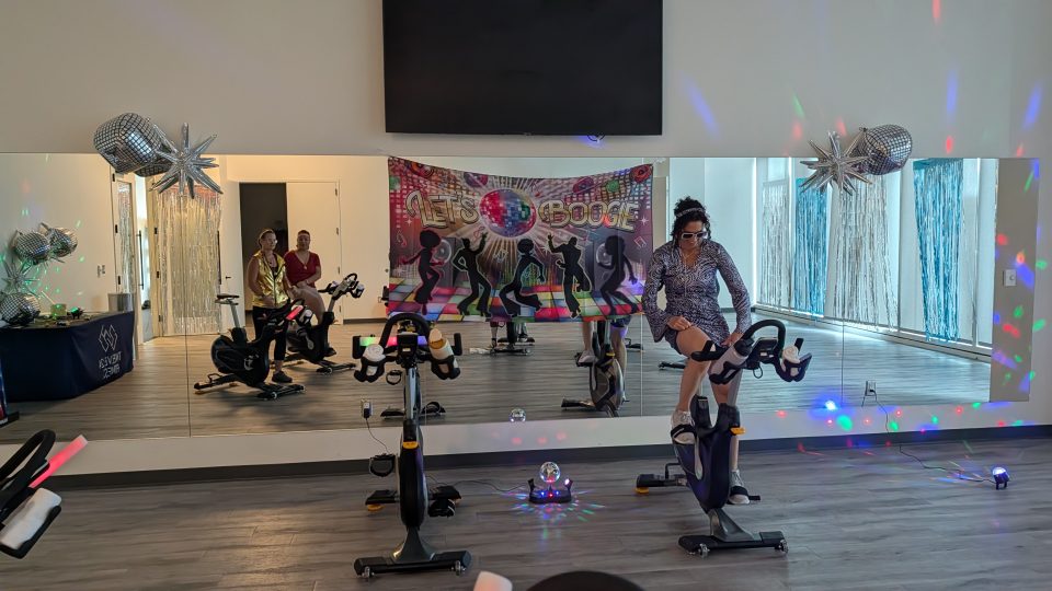 Photo 5 from Disco cycling